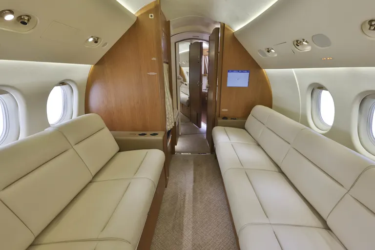 1988 Dassault Falcon 900B - Photo 7