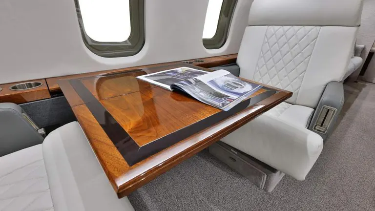 1993 Bombardier Challenger 601 - Photo 5