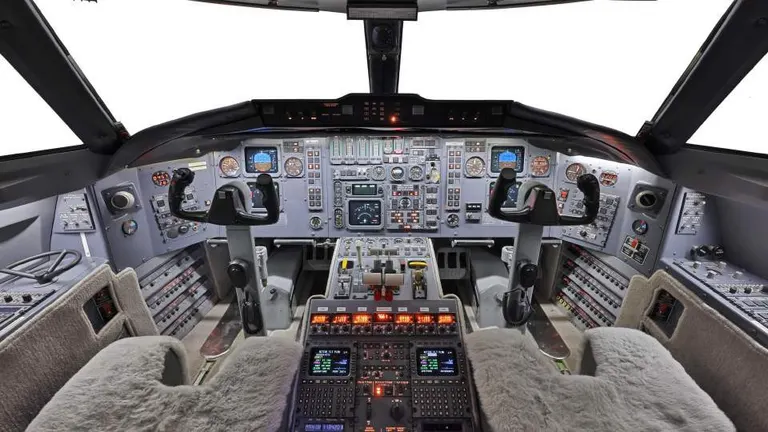 1993 Bombardier Challenger 601 - Photo 6