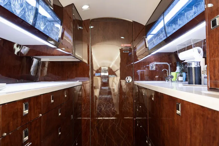 1997 Gulfstream GV - Photo 27