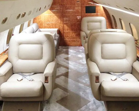 1998 Bombardier Challenger 604 - Photo 7