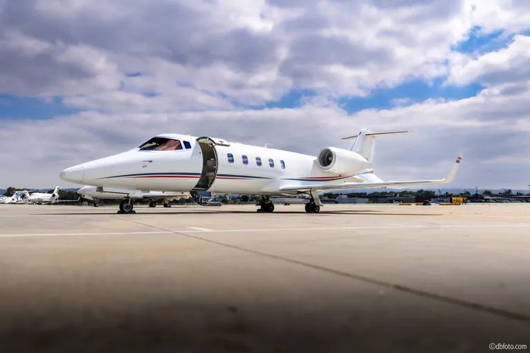 1998 Bombardier Learjet 60 - Photo 15