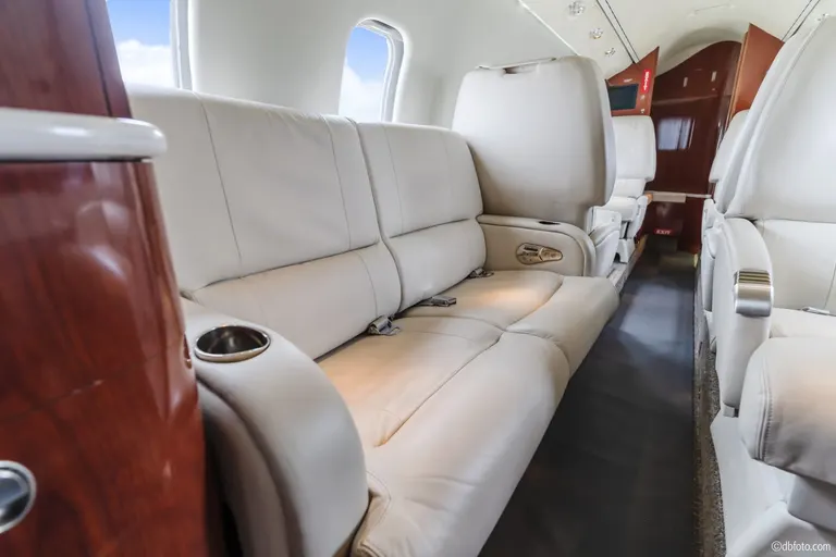1998 Bombardier Learjet 60 - Photo 16
