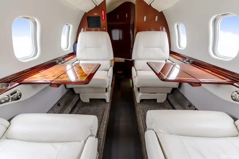 1998 Bombardier Learjet 60 - Photo 18