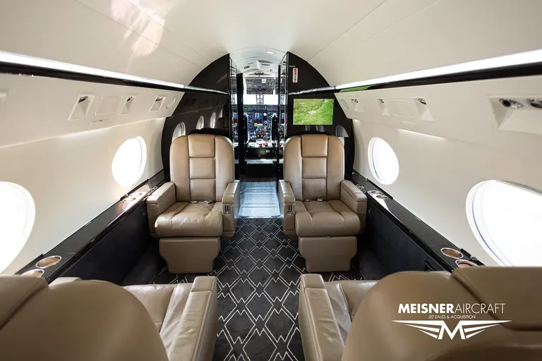 1998 Gulfstream GIV-SP - Photo 4