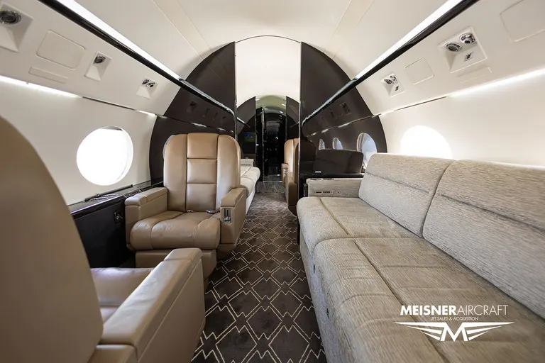 1998 Gulfstream GIV-SP - Photo 10