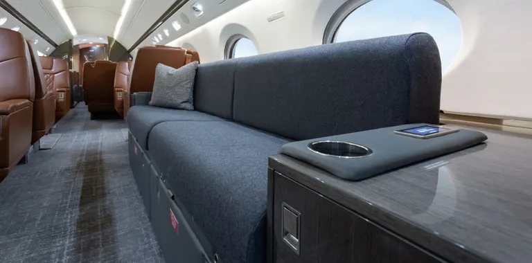 1998 Gulfstream GV - Photo 8