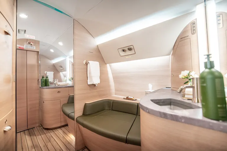 1998 Gulfstream GV cabin