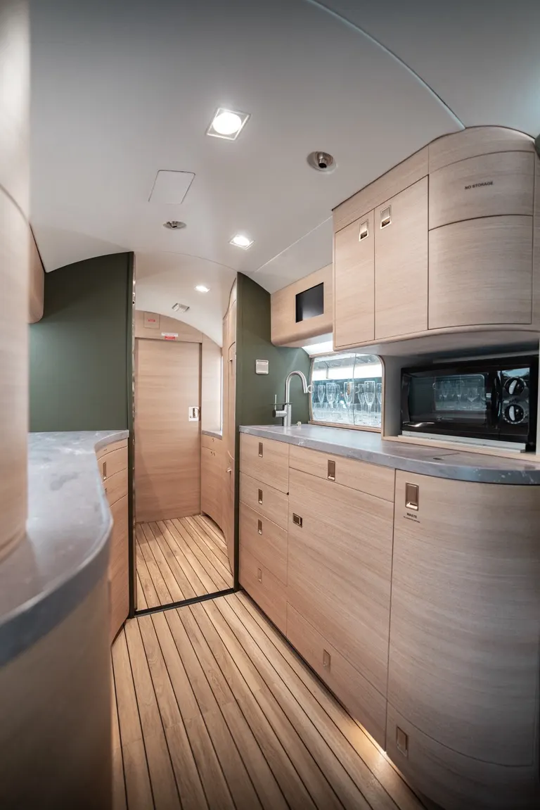 1998 Gulfstream GV cabin