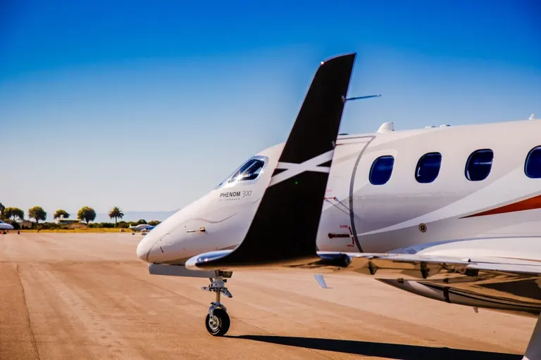 1998 Gulfstream GV - Photo 6
