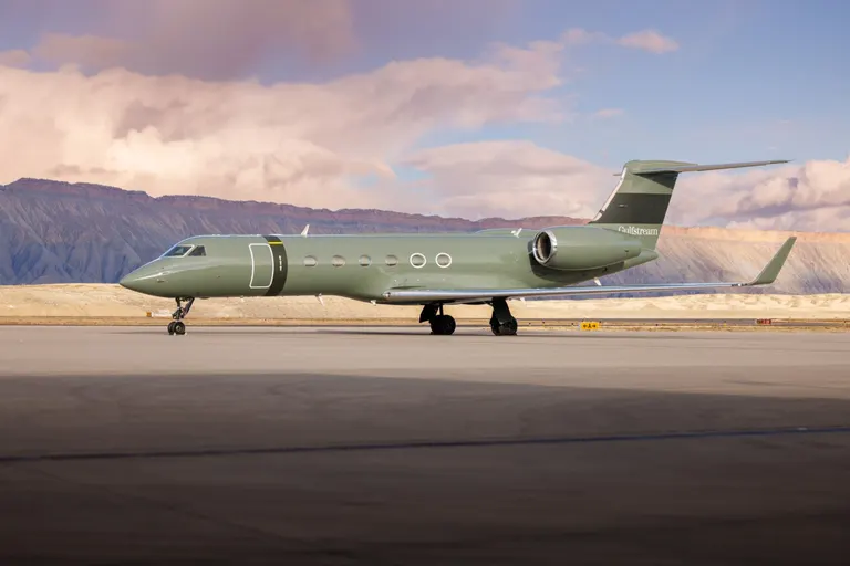 1998 Gulfstream GV - Photo 8