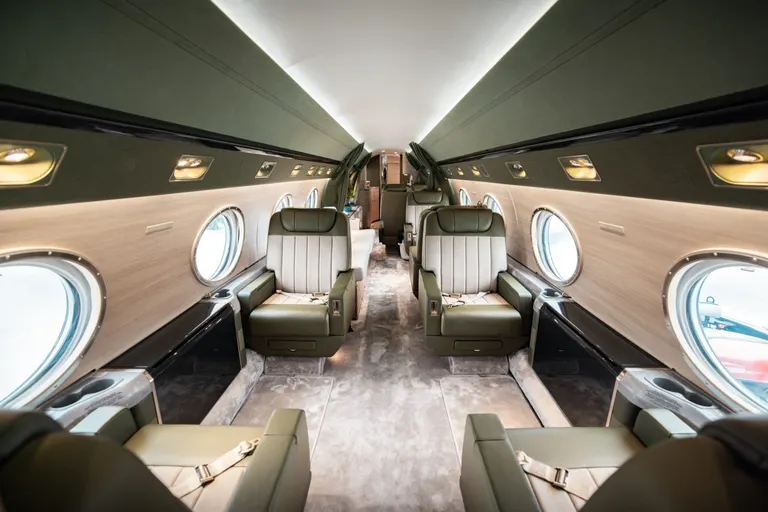 1998 Gulfstream GV - Photo 13