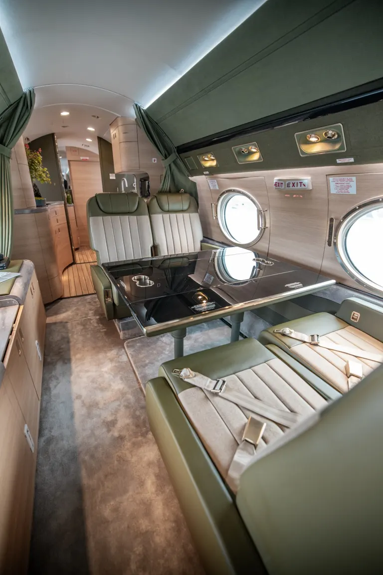 1998 Gulfstream GV - Photo 21