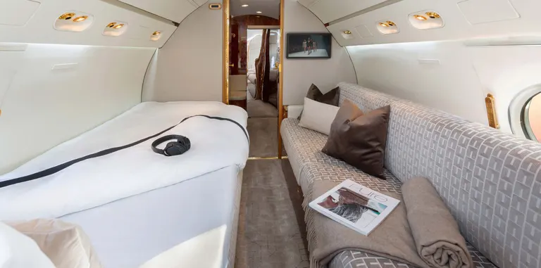1999 Gulfstream GV - Photo 10