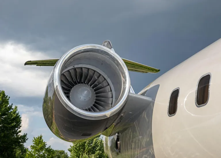 2000 Bombardier Challenger 604 - Photo 14