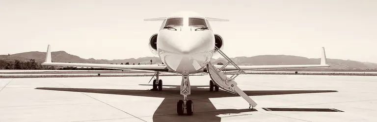 2003 Dassault Falcon 2000 exterior