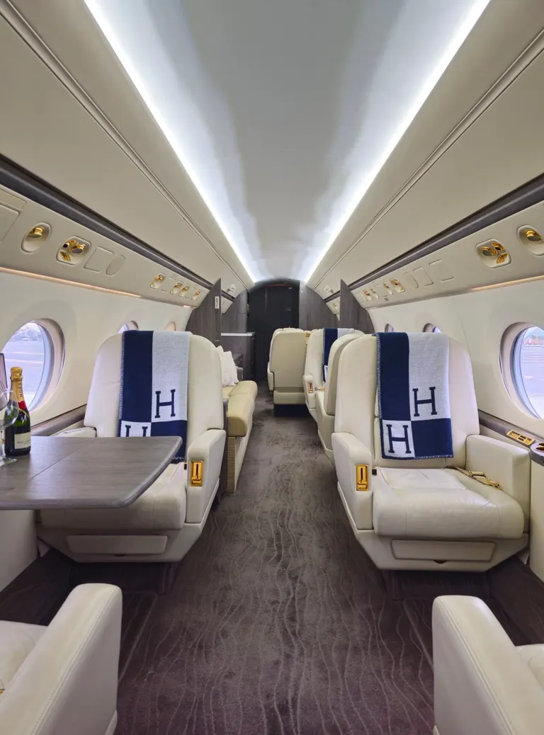 2003 Gulfstream G550 cabin