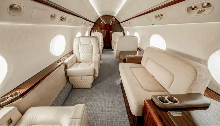 2004 Gulfstream G550 cabin