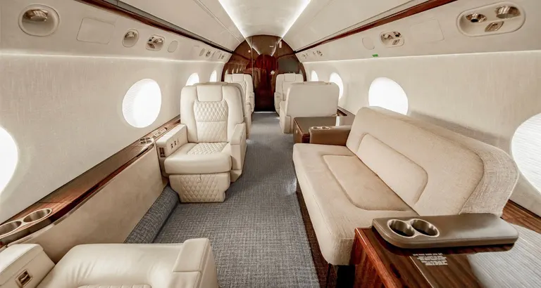 2004 Gulfstream G550 cabin