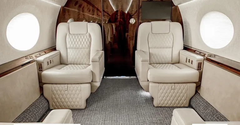 2004 Gulfstream G550 cabin