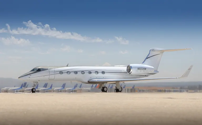 2004 Gulfstream G550 exterior