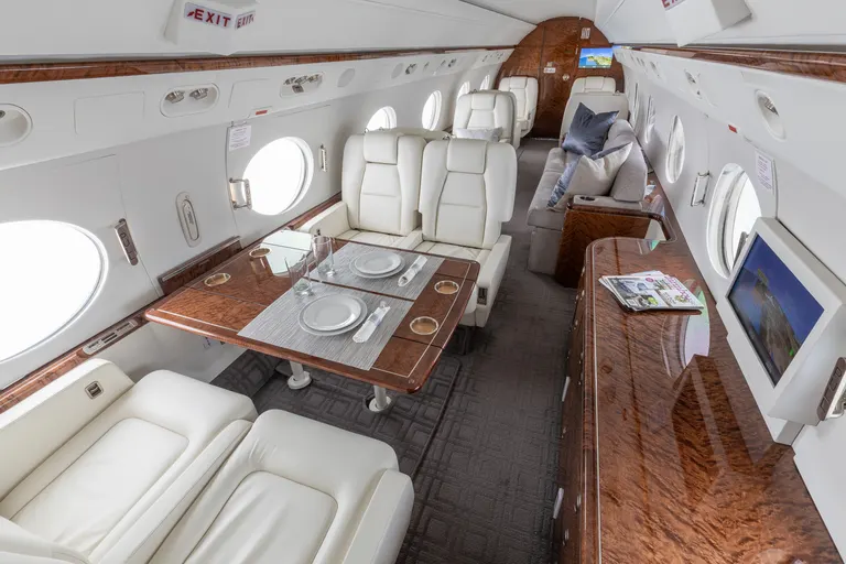 2004 Gulfstream G550 cabin