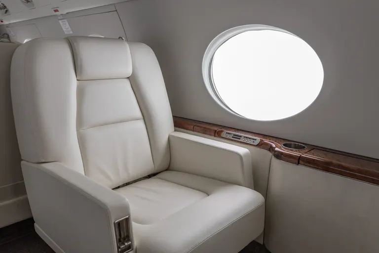 2004 Gulfstream G550 cabin