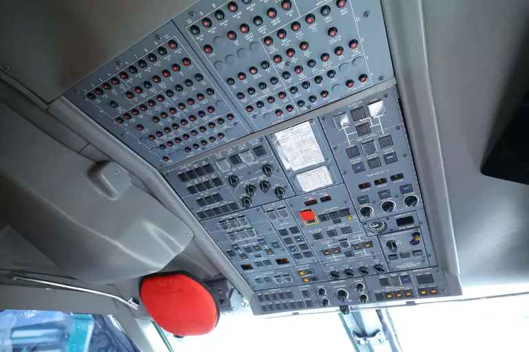 2005 Gulfstream G550 - Photo 10