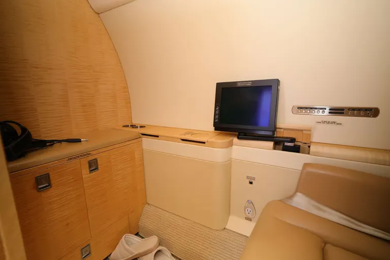 2005 Gulfstream G550 - Photo 11