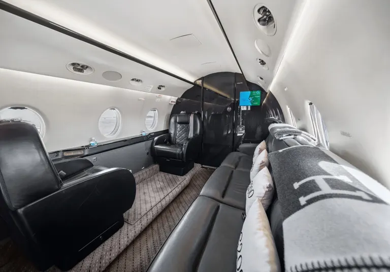 2006 Gulfstream G200 cabin