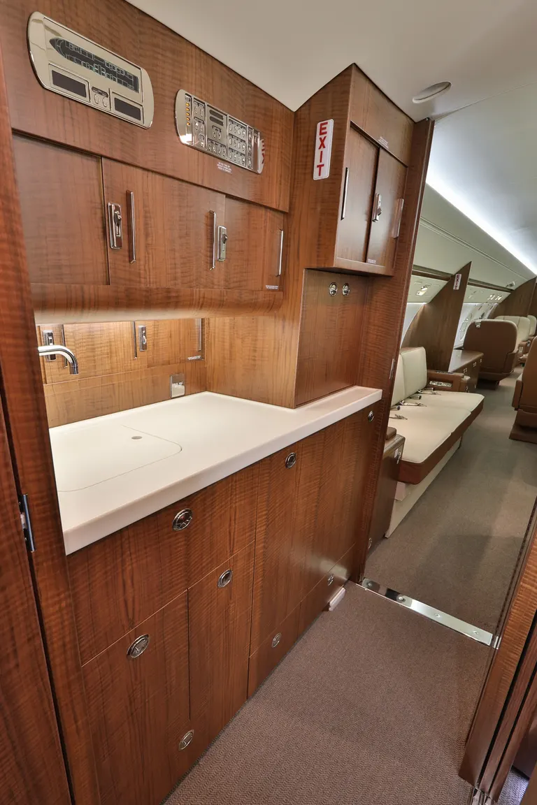 2006 Gulfstream G550 cabin