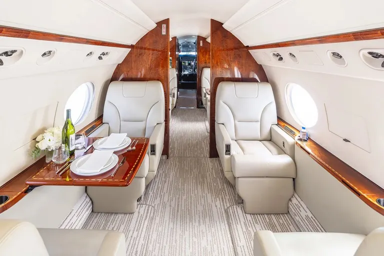2006 Gulfstream G550 cabin