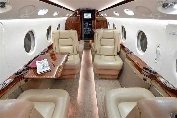 2007 Gulfstream G150 - Photo 3