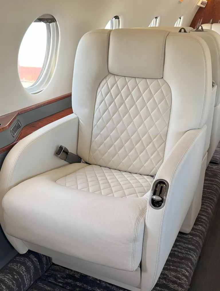 2007 Gulfstream G200 - Photo 10