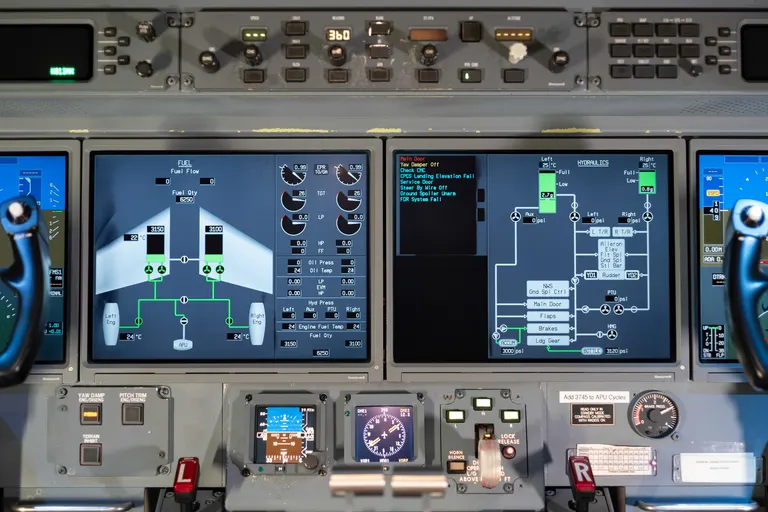 2007 Gulfstream G450 - Photo 3