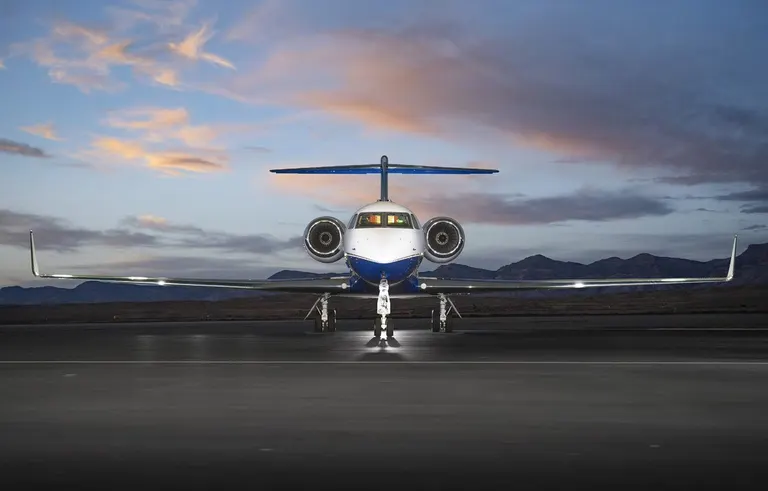 2007 Gulfstream G550 exterior