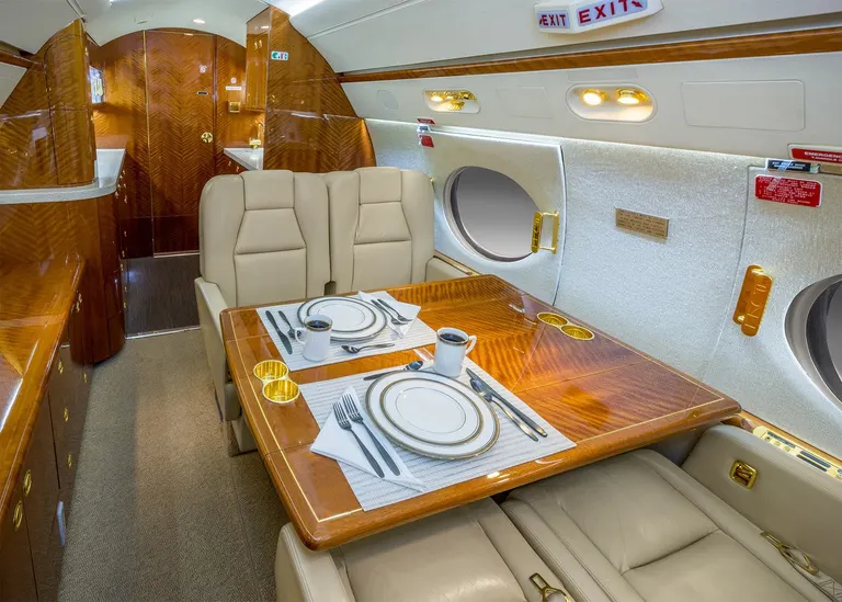 2007 Gulfstream G550 cabin