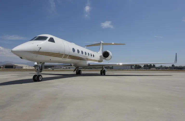2007 Gulfstream G550 exterior