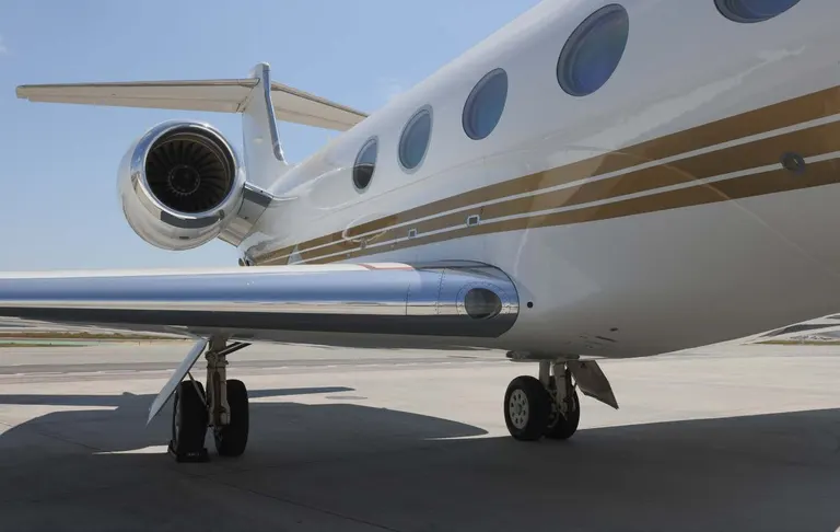 2007 Gulfstream G550 exterior