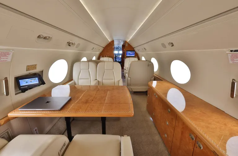 2007 Gulfstream G550 cabin