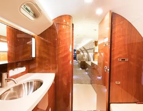 2008 Gulfstream G550 cabin