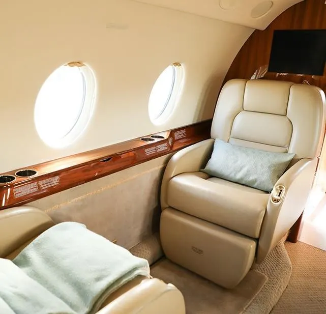 2009 Gulfstream G200 - Photo 8