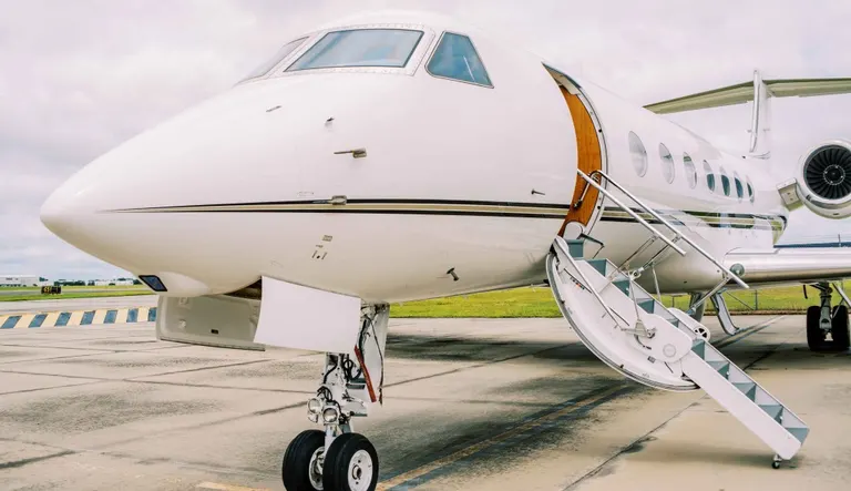 2009 Gulfstream G550 exterior
