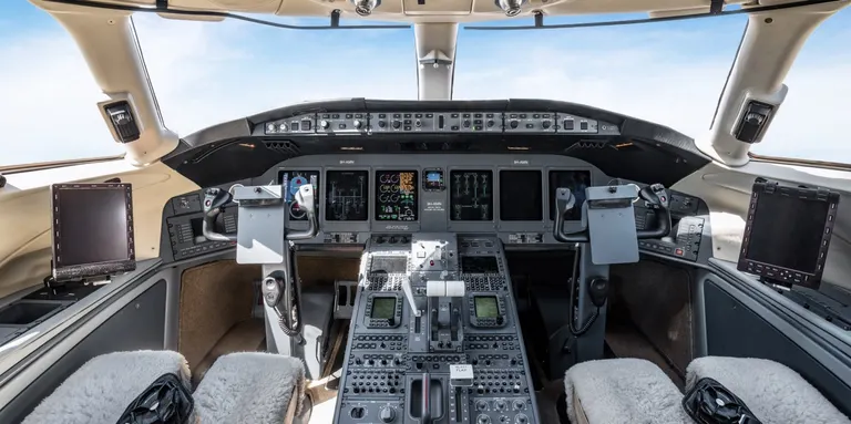 2010 Bombardier Global 5000 - Photo 12