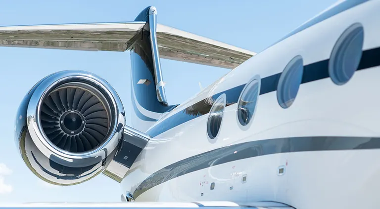 2010 Gulfstream G550 exterior