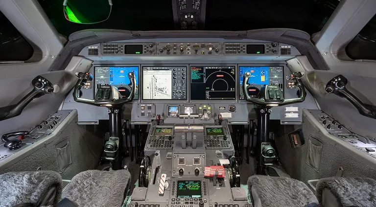 2010 Gulfstream G550 cabin