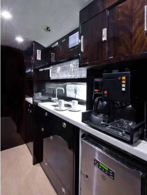 2010 Gulfstream G550 cabin