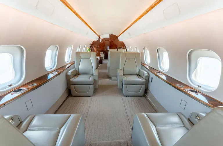 2011 Bombardier Global 5000 - Photo 2