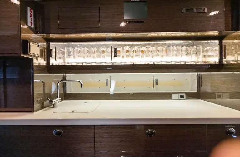 2011 Gulfstream G550 cabin