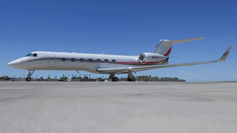 2011 Gulfstream G550 exterior